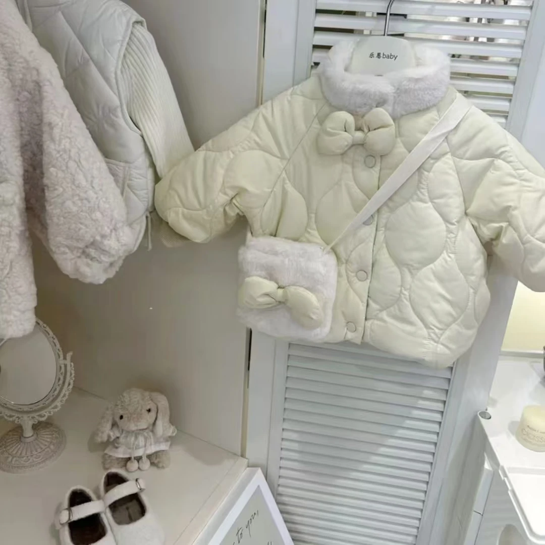2025女童秋冬季新款奶黄色加绒棉服女宝宝洋气可爱棉袄外套