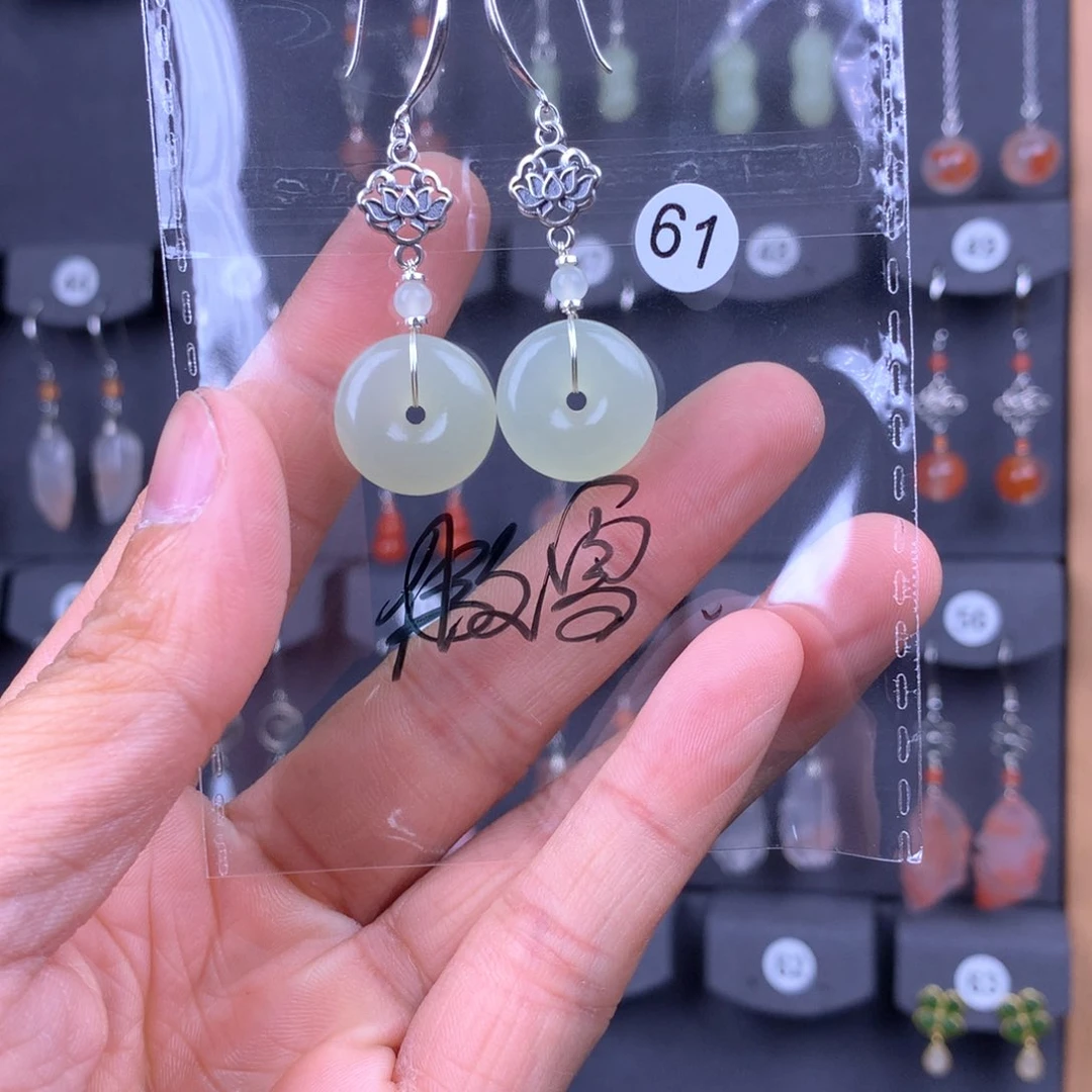 和田玉耳饰银S925镶嵌寒**雪