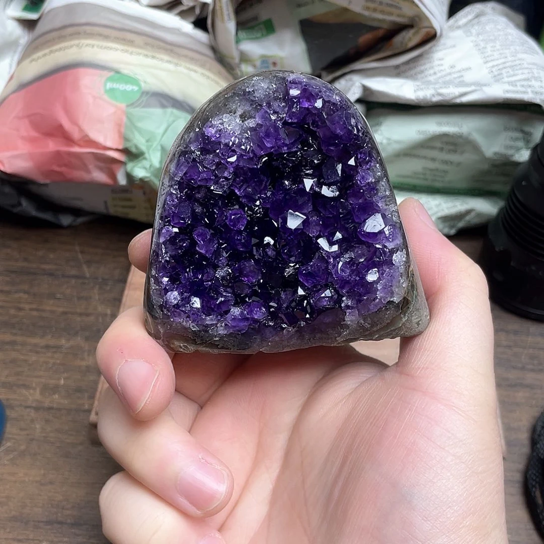 紫晶大型摆件（非配饰）未镶嵌