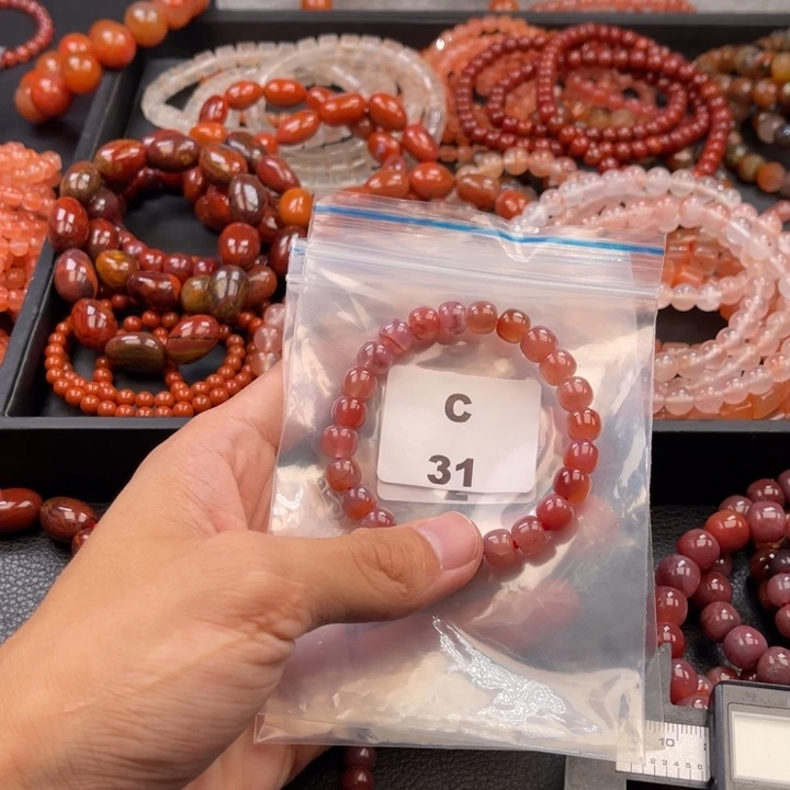 南红玛瑙未镶嵌多样性发货默认微瑕称重8mm