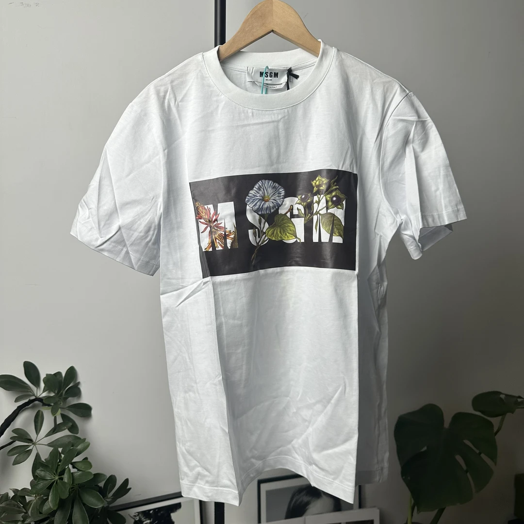 未使用 MSGM 葡萄籽奢潮/msgm 女士圆领短袖T恤/m码