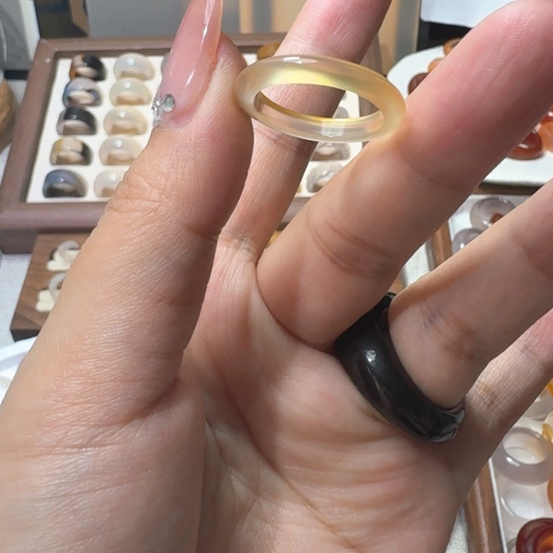 未镶嵌戒指玛瑙/玉髓620港15