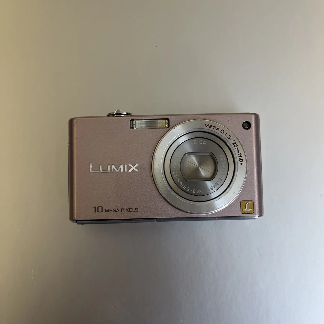 9新 Panasonic/松下 松下 FX37拥有1070万像素no质量问题no退换