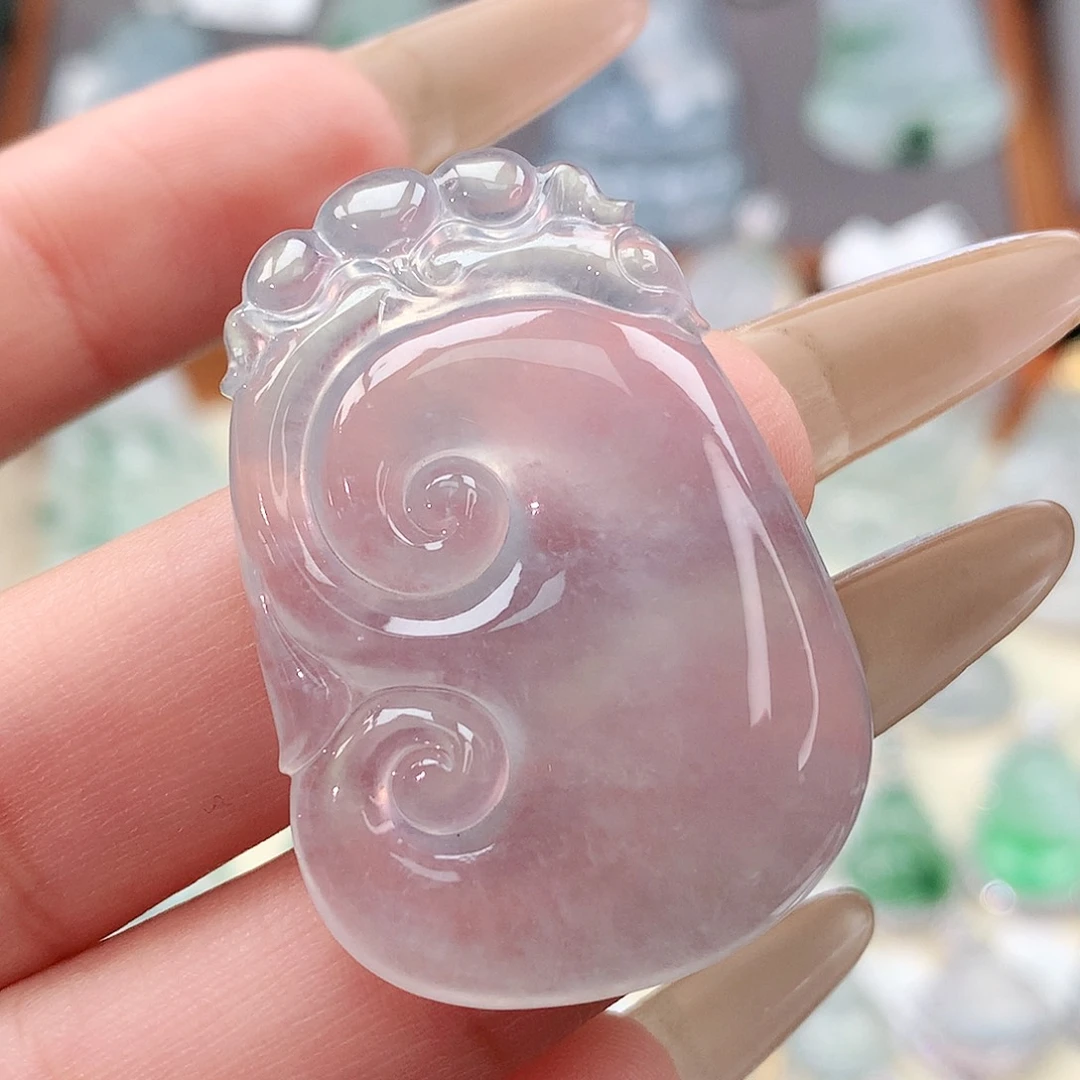 颈饰未镶嵌翡翠如意