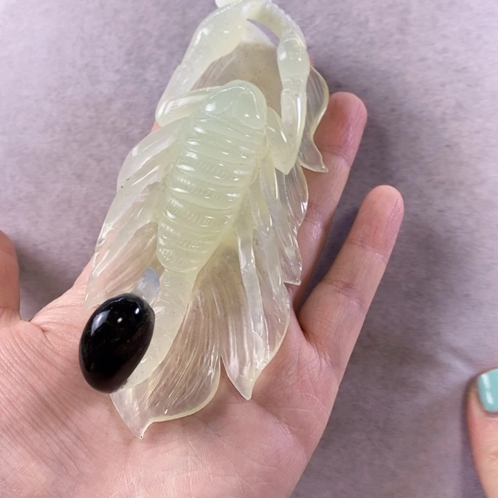 岫玉未镶嵌小摆件