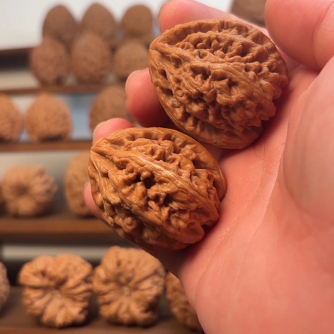 文玩核桃把件红锦鲤福利款40尺51.7克