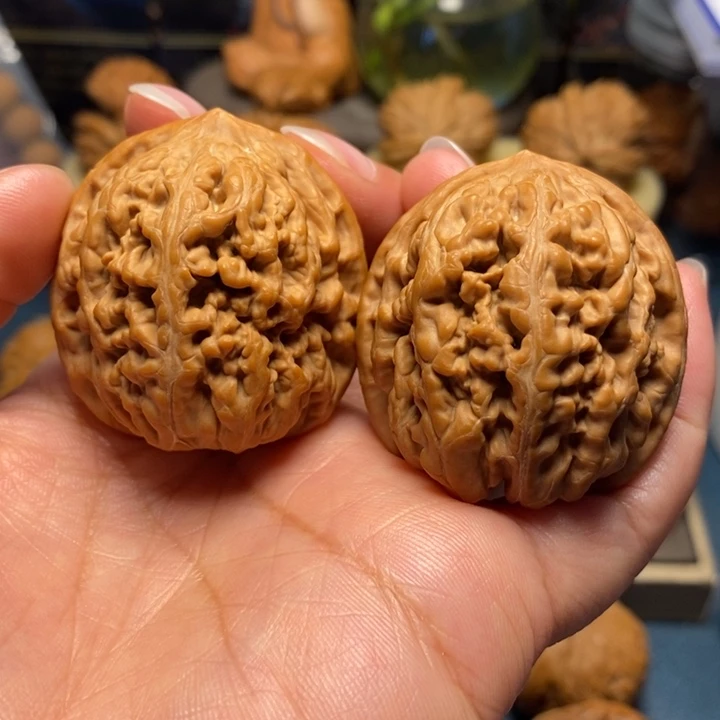 【闪购商品】把件文玩核桃凤凰台