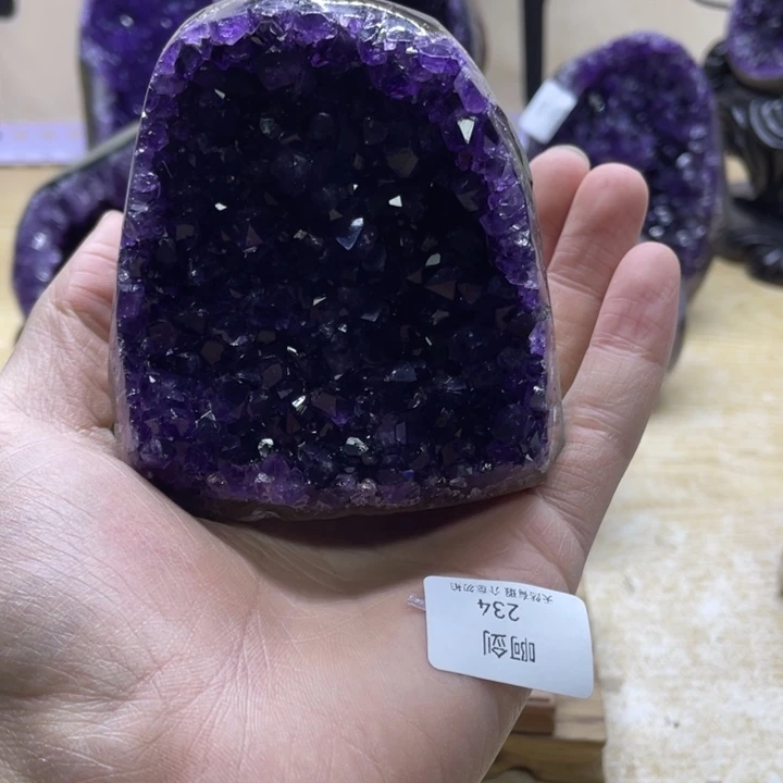 未镶嵌大型摆件（非配饰）紫晶