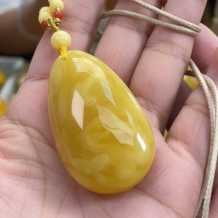 琥珀未镶嵌珠宝奇石琥珀h33