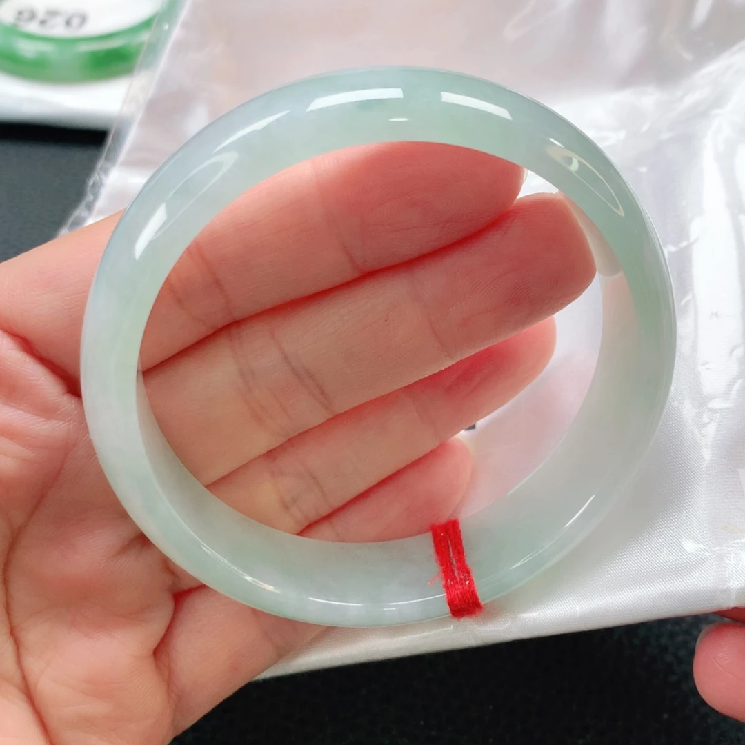 未镶嵌手镯翡翠60轮胎