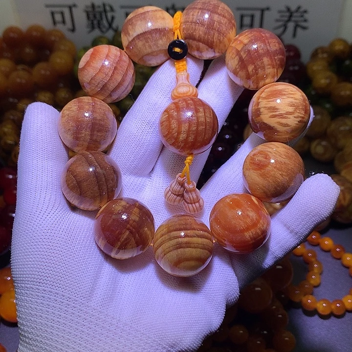 夏***风手串/手链松木（琥珀木）2.5*13 颗高货原生态