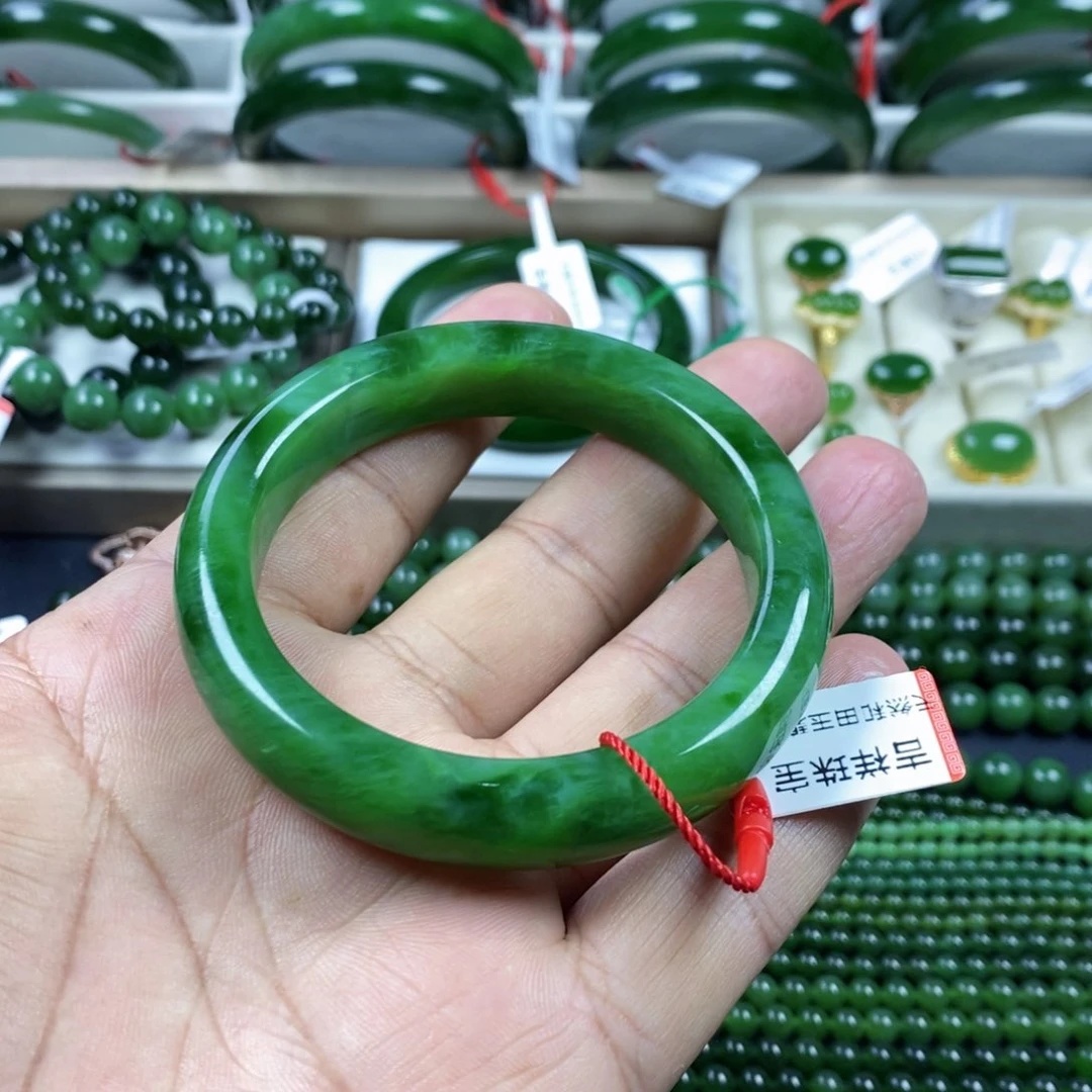 和田玉（碧玉）手镯未镶嵌56