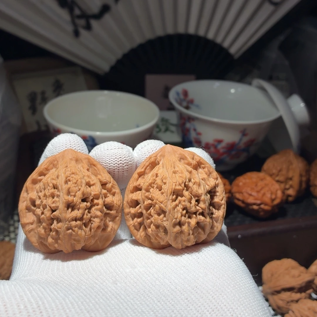 文玩核桃吊坠41.5望月