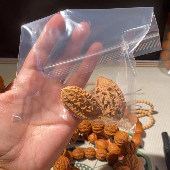 文玩核桃吊坠……19