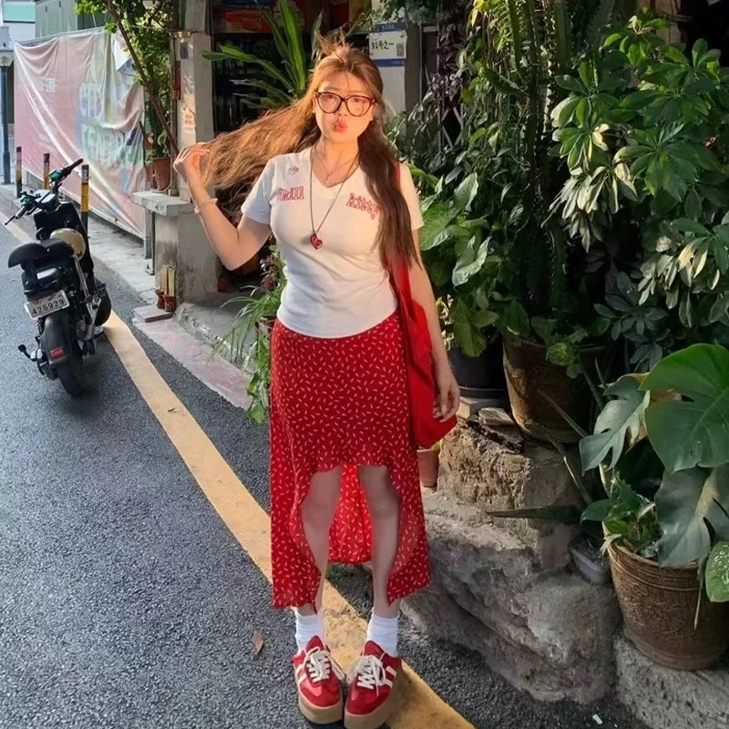 微胖MM不规则设计感显瘦红色长型波点碎花裙