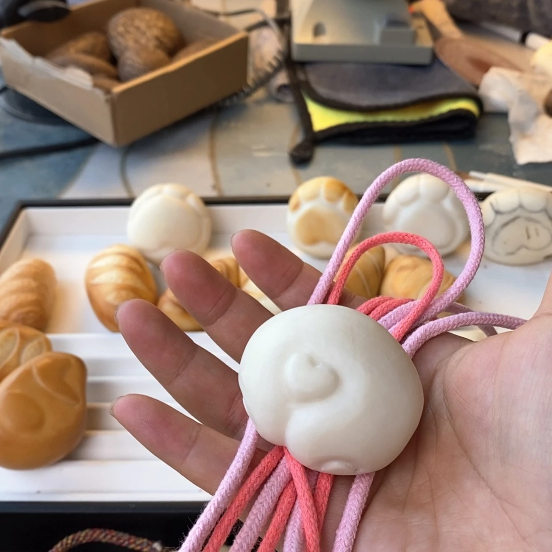 菩提根/象牙果把件晒****豆象牙果定制柯基屁屁打孔编绳