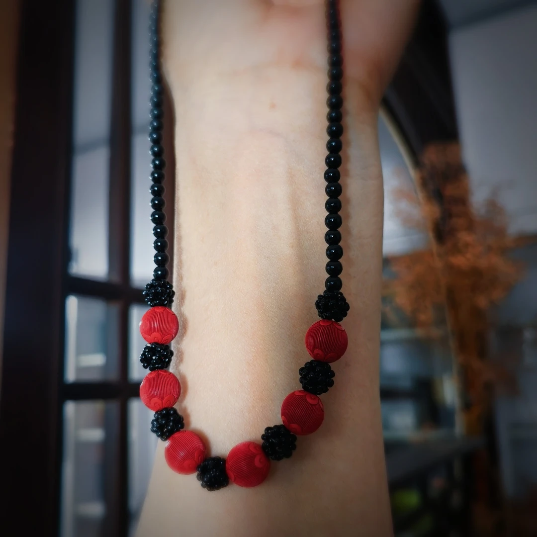 含辰砂工艺品一抹朱砂红毛衣链新中式项链黑红经典可调节百搭