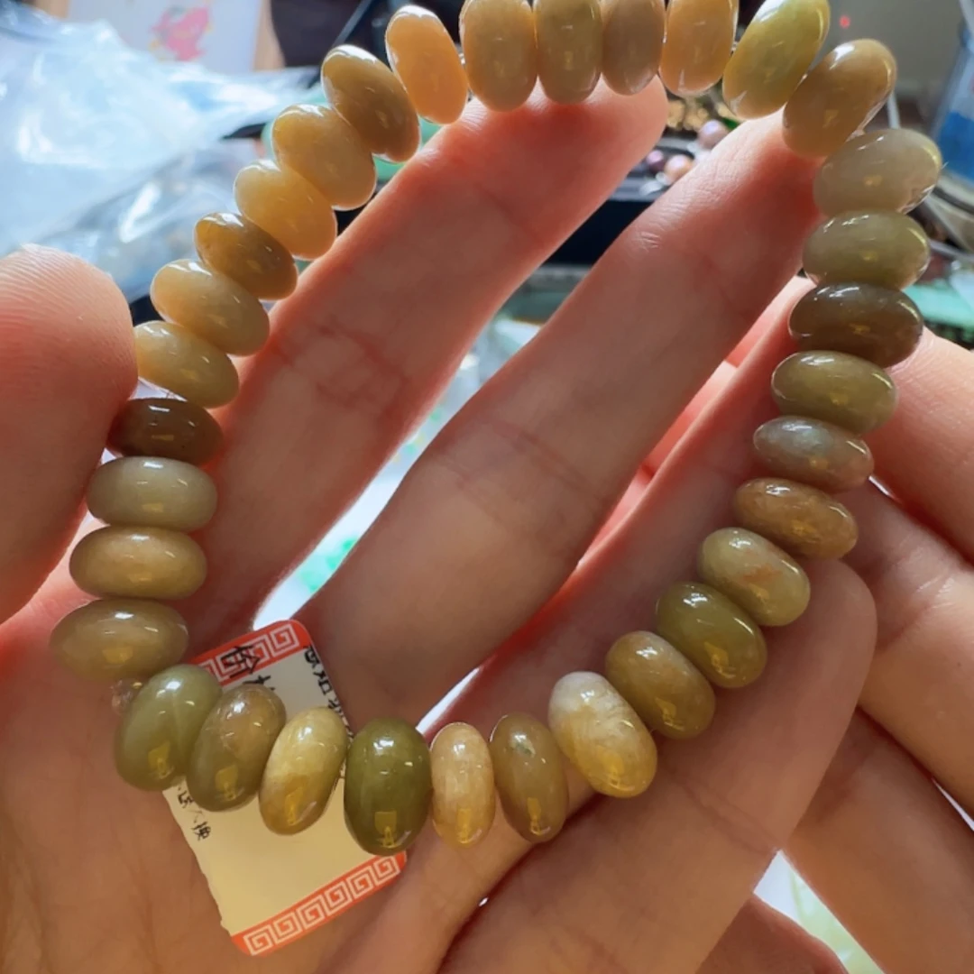 翡翠未镶嵌手镯翡翠68