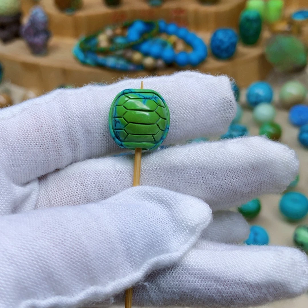 绿松石未镶嵌三彩随行