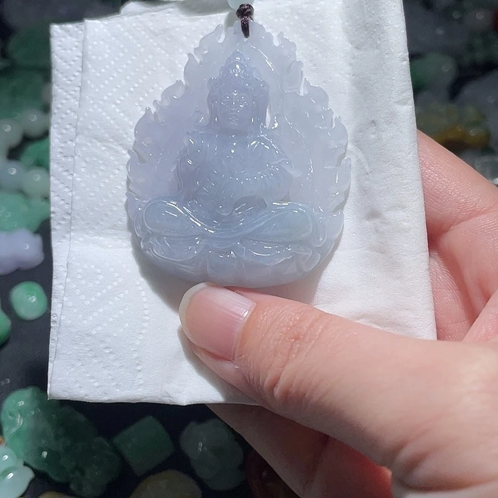 颈饰未镶嵌翡翠天