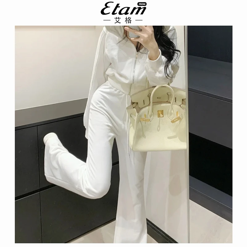 艾格白色喇叭裤女春季2025新款慵懒垂感高腰显瘦拖地运动裤休闲裤