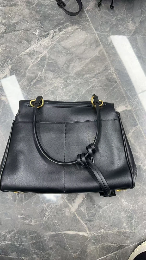 22025新款真皮女包托特黑色