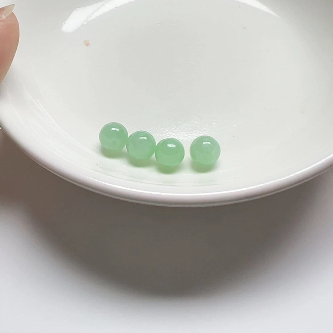 散珠翡翠无**黛纯天然缅甸翡翠A货卡7，4颗