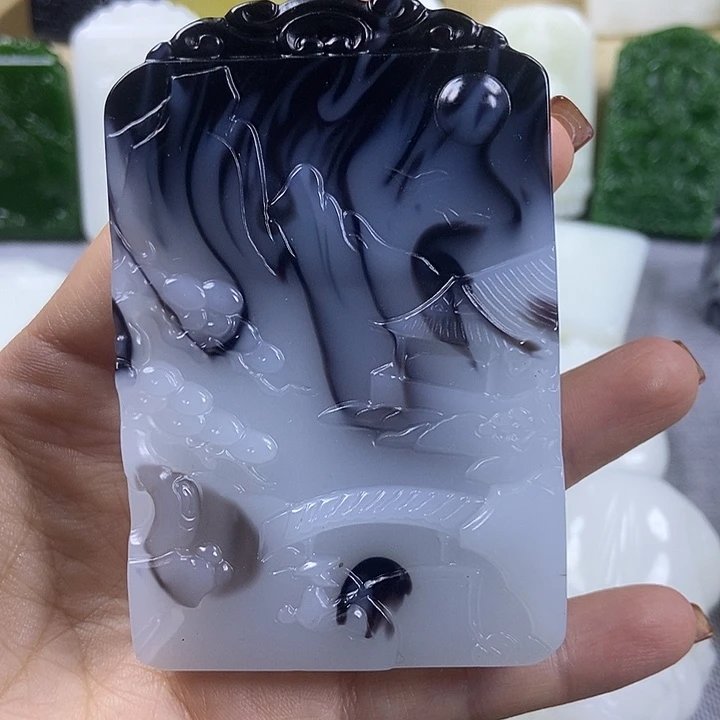 颈饰未镶嵌和田玉