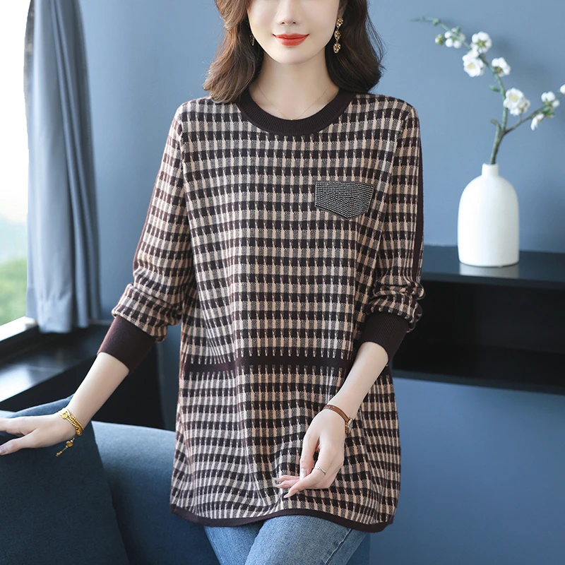 格子毛衣女秋冬2025新款妈妈中长款打底衫时尚洋气大码遮肚子上衣