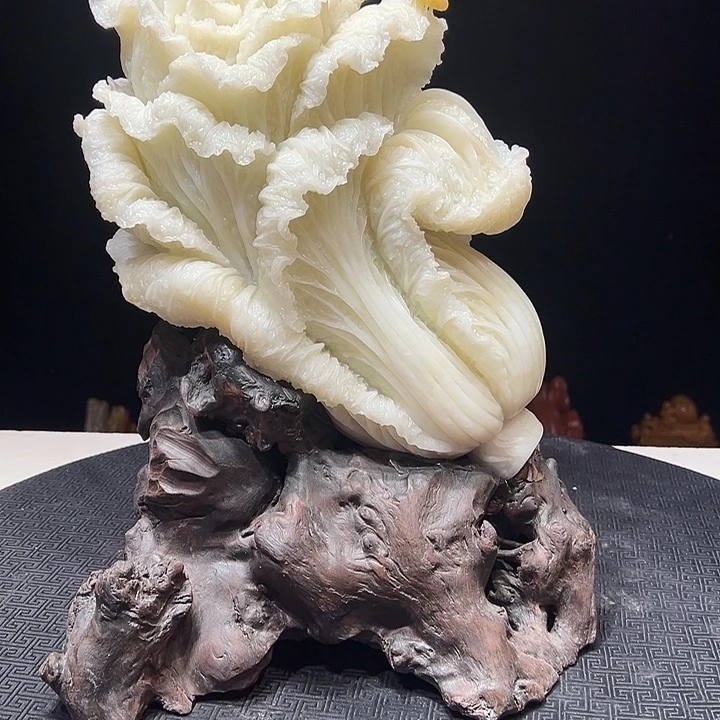 鲁***~寿山石山水风光秀丽闻名