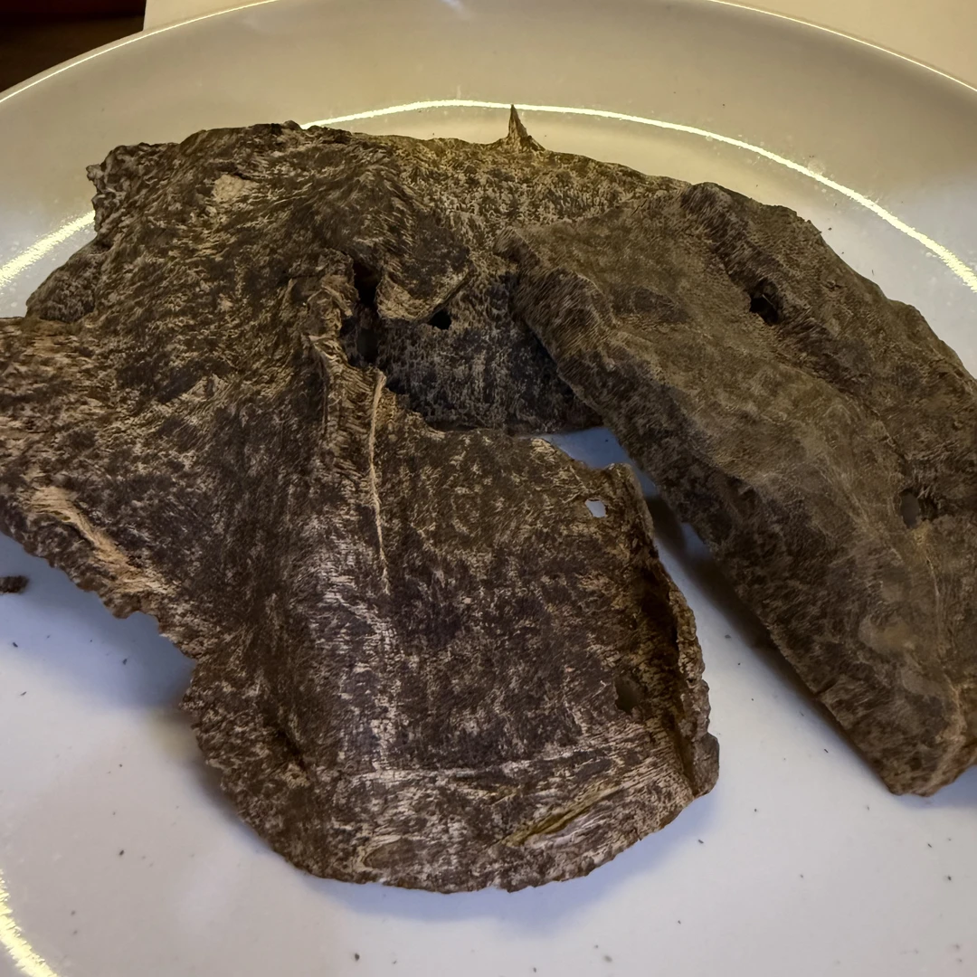 【财老板沉香】越南芽庄老包头原料+多样性发其一