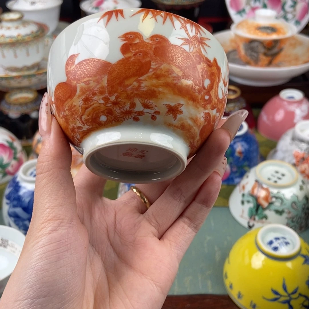 陶瓷的设计师是一个人