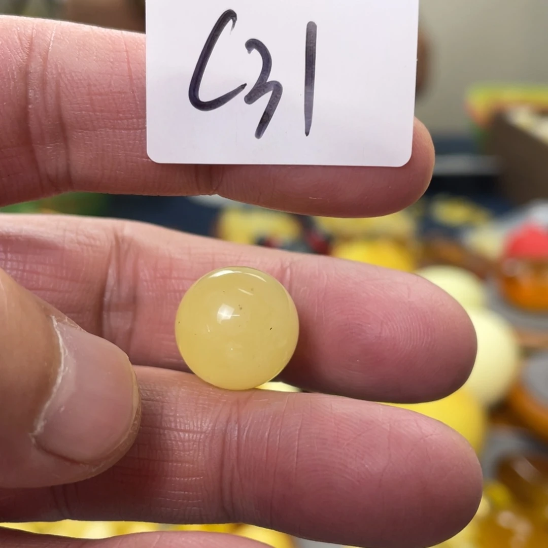 手链琥珀未镶嵌多样性发，发其中一件