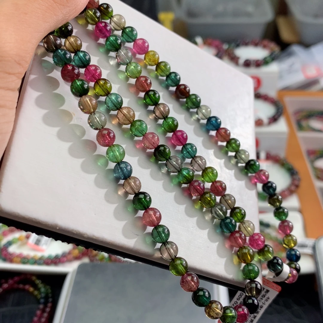 碧玺未镶嵌手链        6mm。