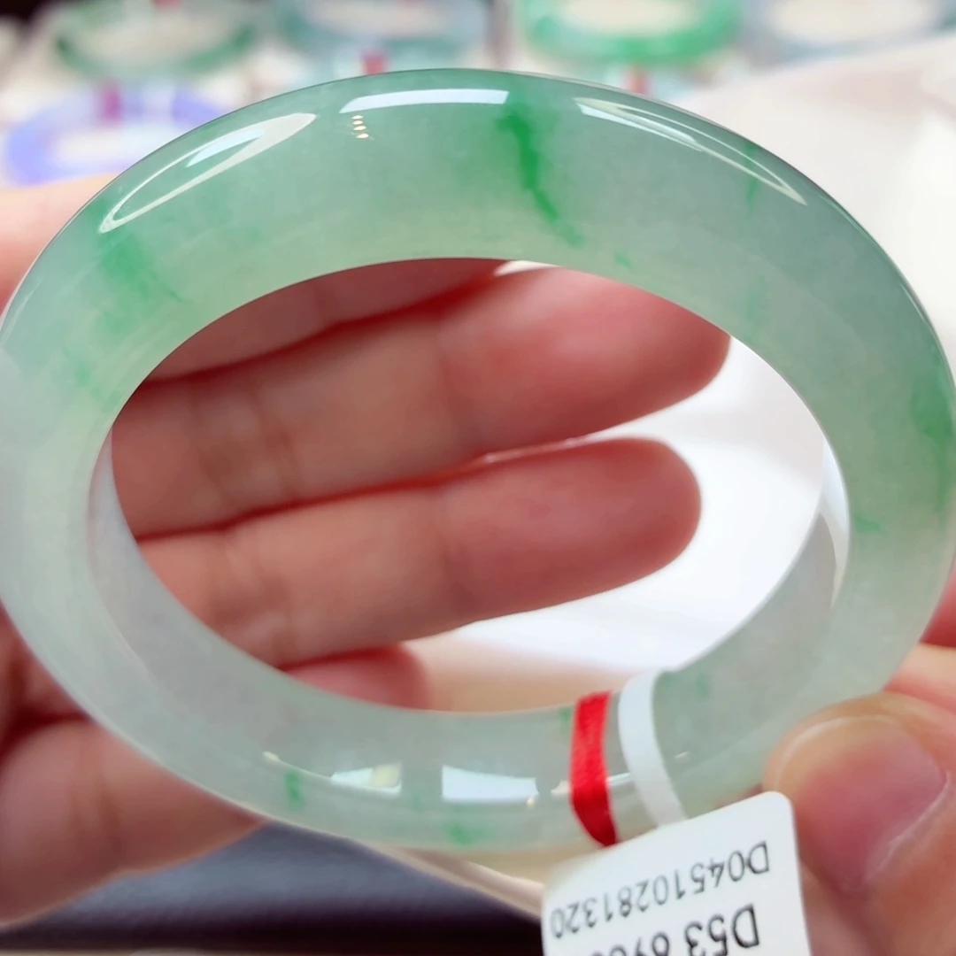 翡翠未镶嵌手镯冰阳绿完美推荐1号11