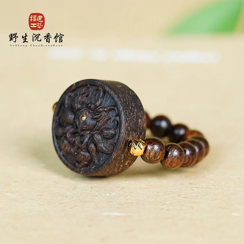 【沉水】沉香戒指-富森红土0.4瘤疤老料配凤九红土沉香木雕