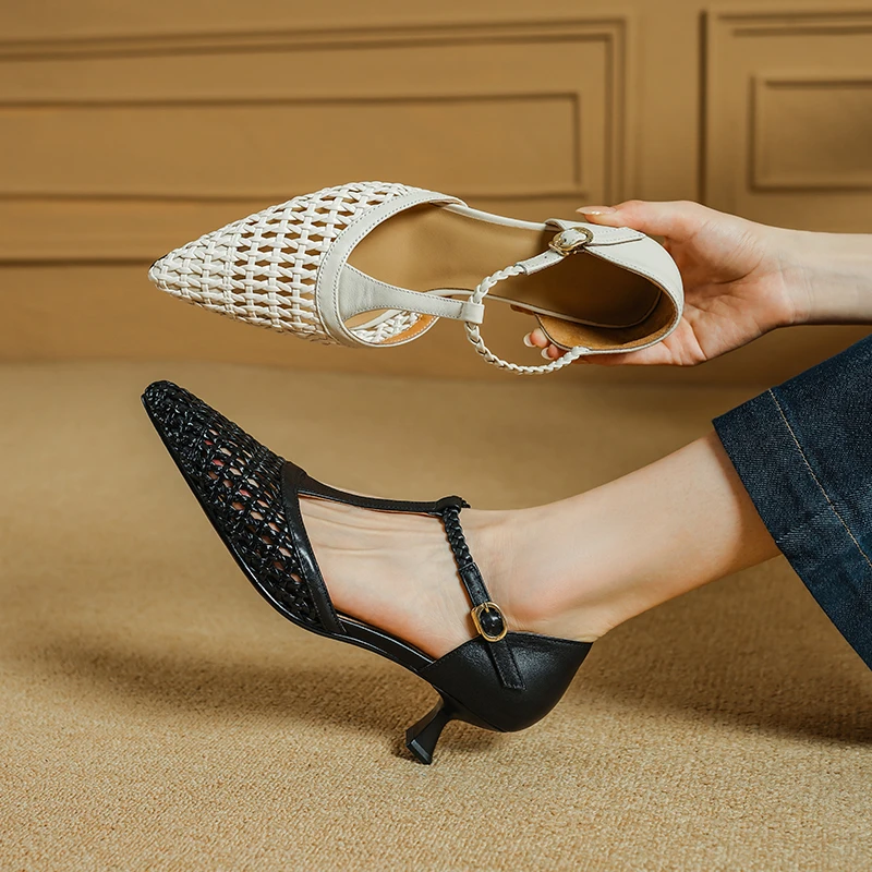 5cm夏季编织镂空尖头包头凉鞋百搭细跟2025年夏新款显瘦后空跟鞋