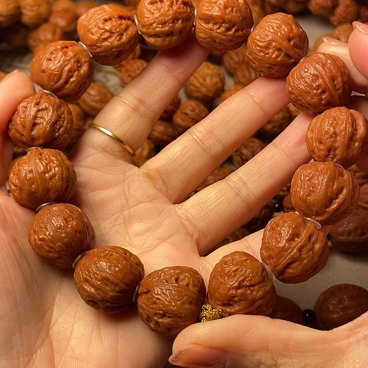 给***给手串文玩核桃方蹲