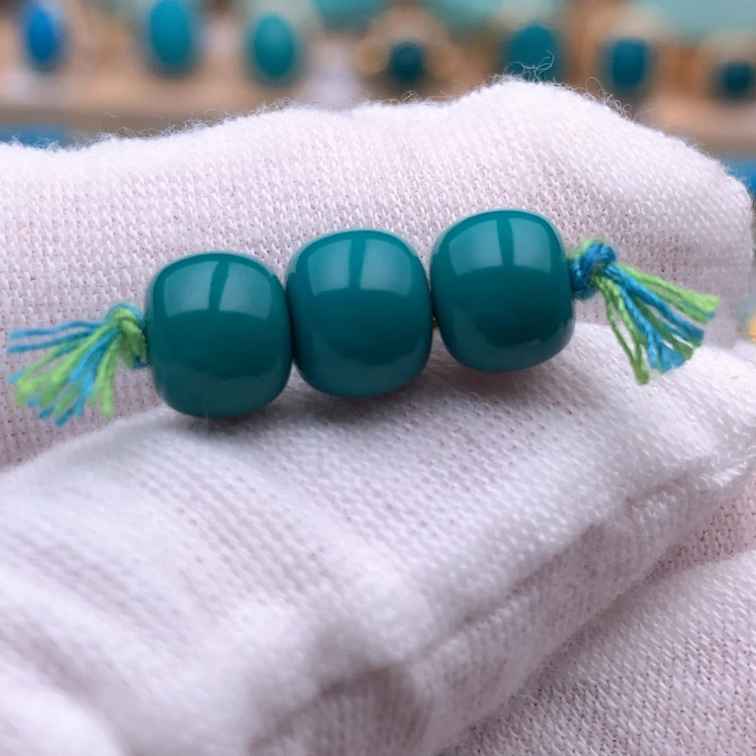 绿松石未镶嵌珠宝奇石7.8mm