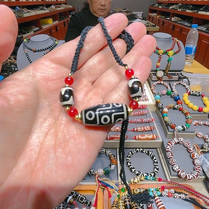 未镶嵌玛瑙/玉髓珠宝奇石