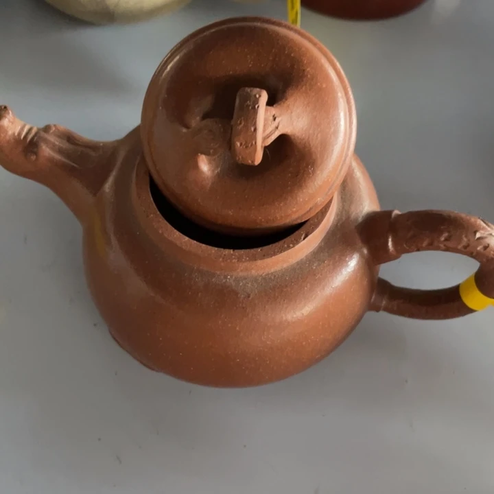 茶壶本山绿泥紫砂艺术作品