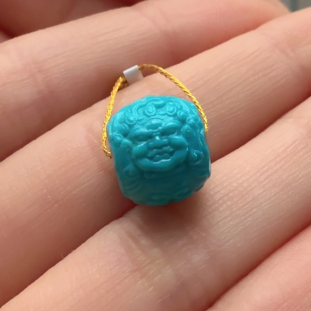 绿松石未镶嵌颈饰