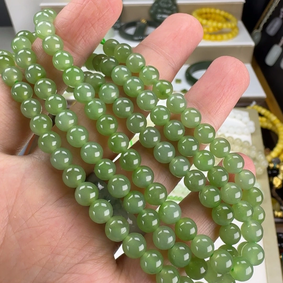 颈饰未镶嵌和田玉（碧玉）俄罗斯碧玉粉绿项链