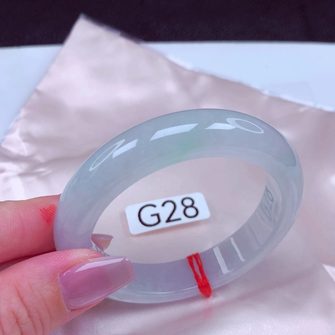 翡翠未镶嵌手镯手镯