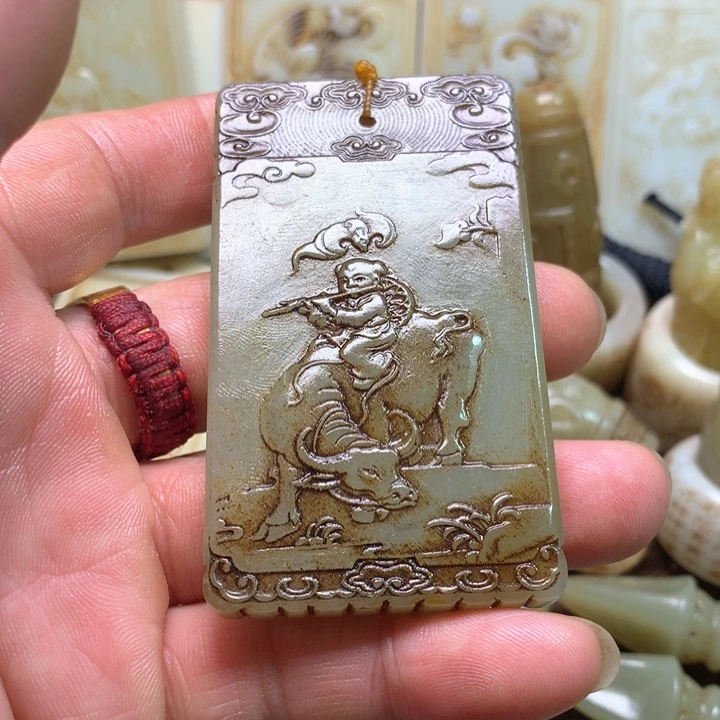 和田玉挂件未镶嵌捷*桖