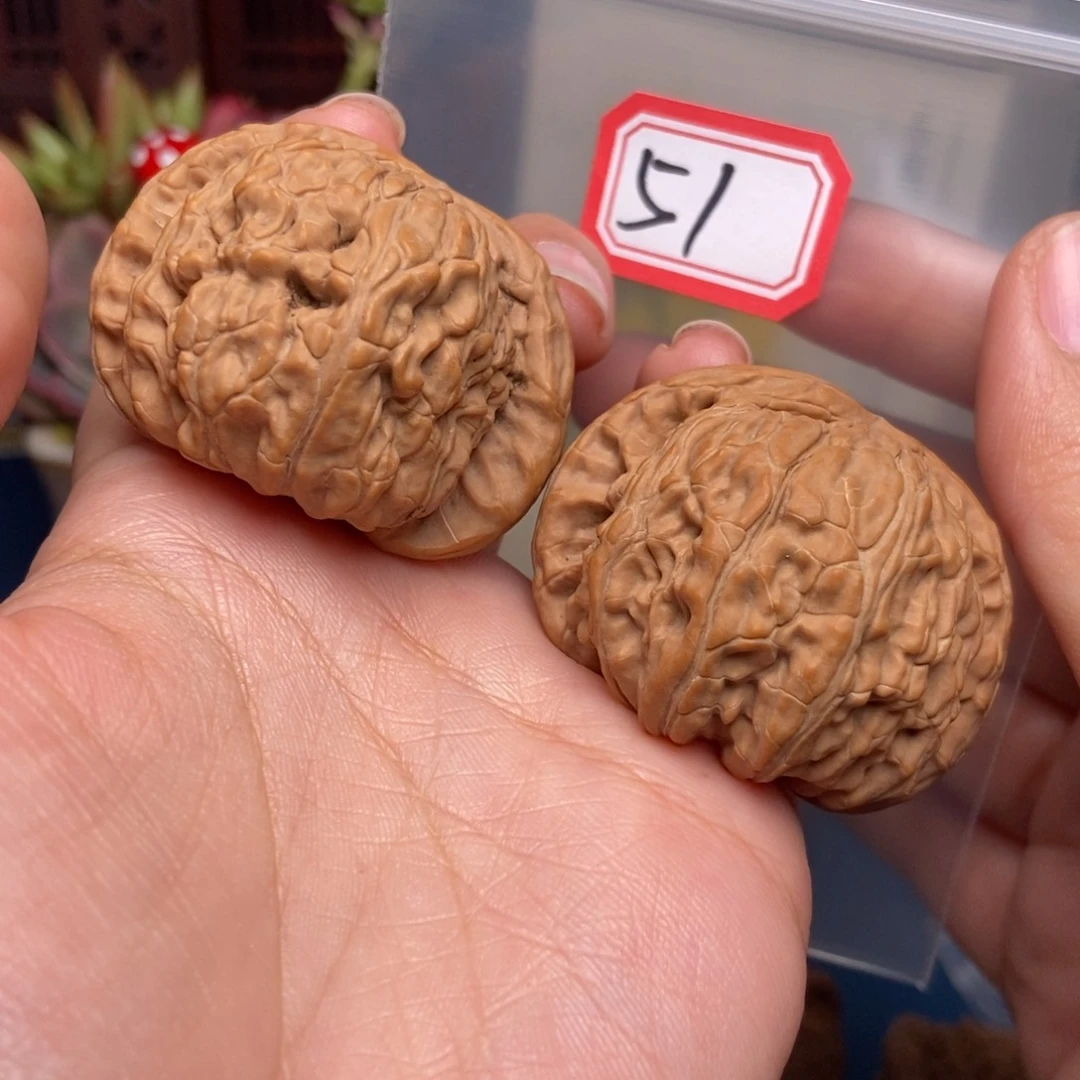 文玩核桃吊坠时****然51号 白狮子 44