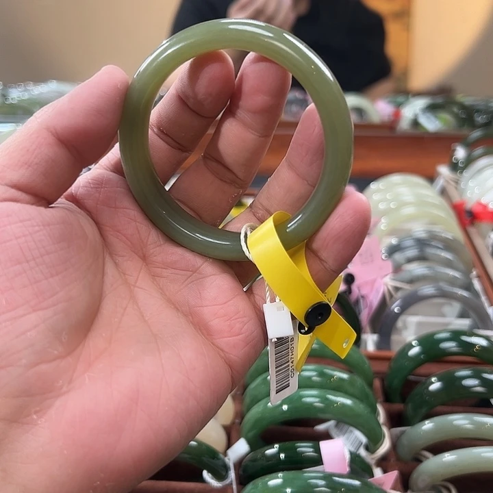 未镶嵌手镯和田玉湖水绿手镯C0147-57