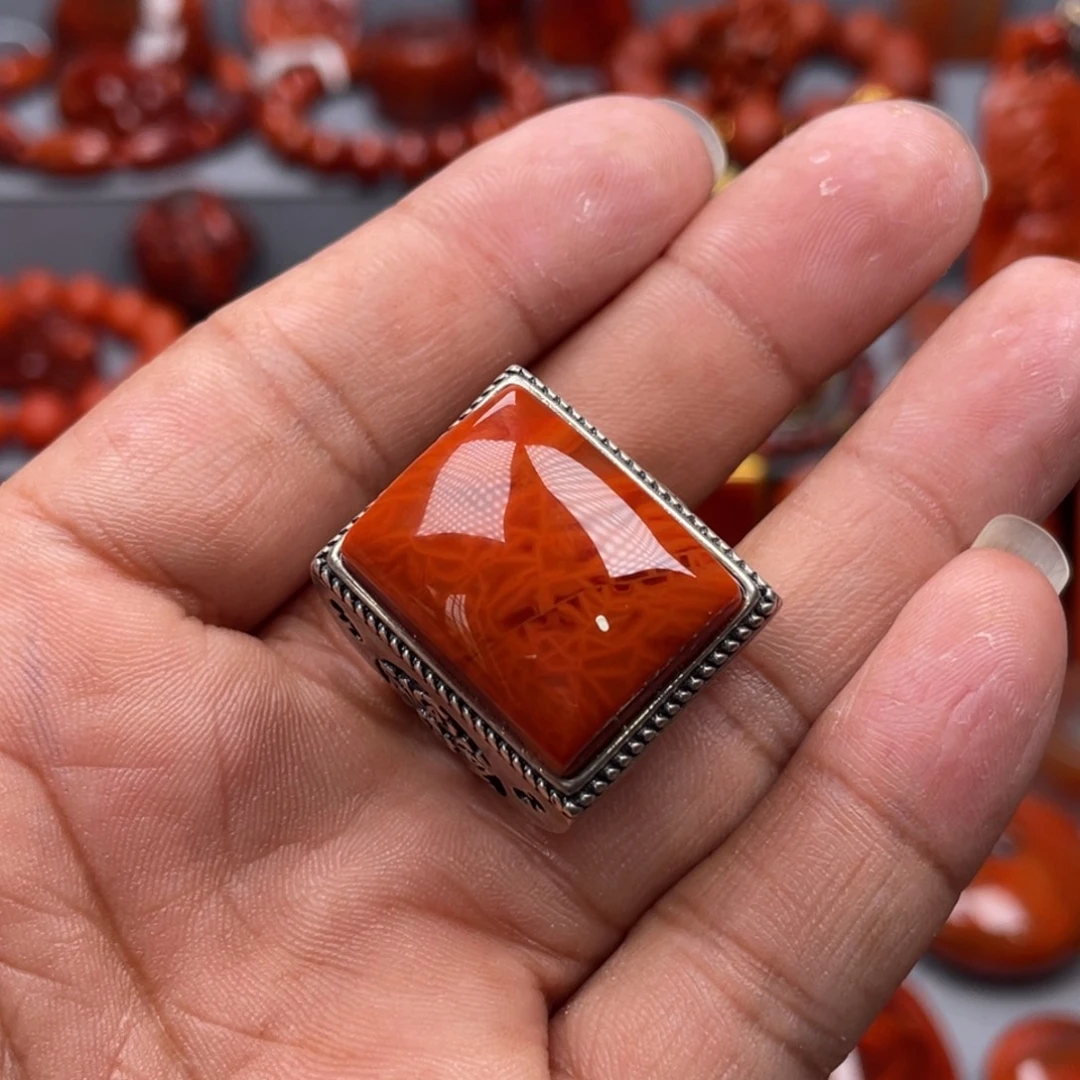 南红玛瑙银S925镶嵌珠宝奇石戒指