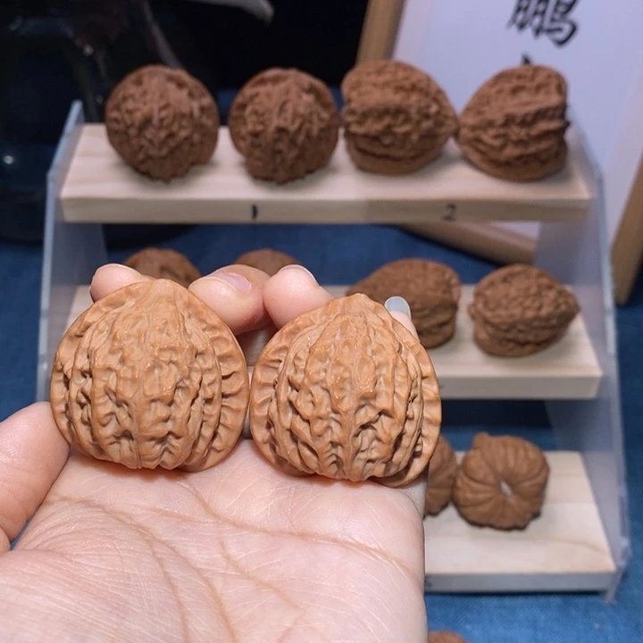 吊坠文玩核桃全品金牛