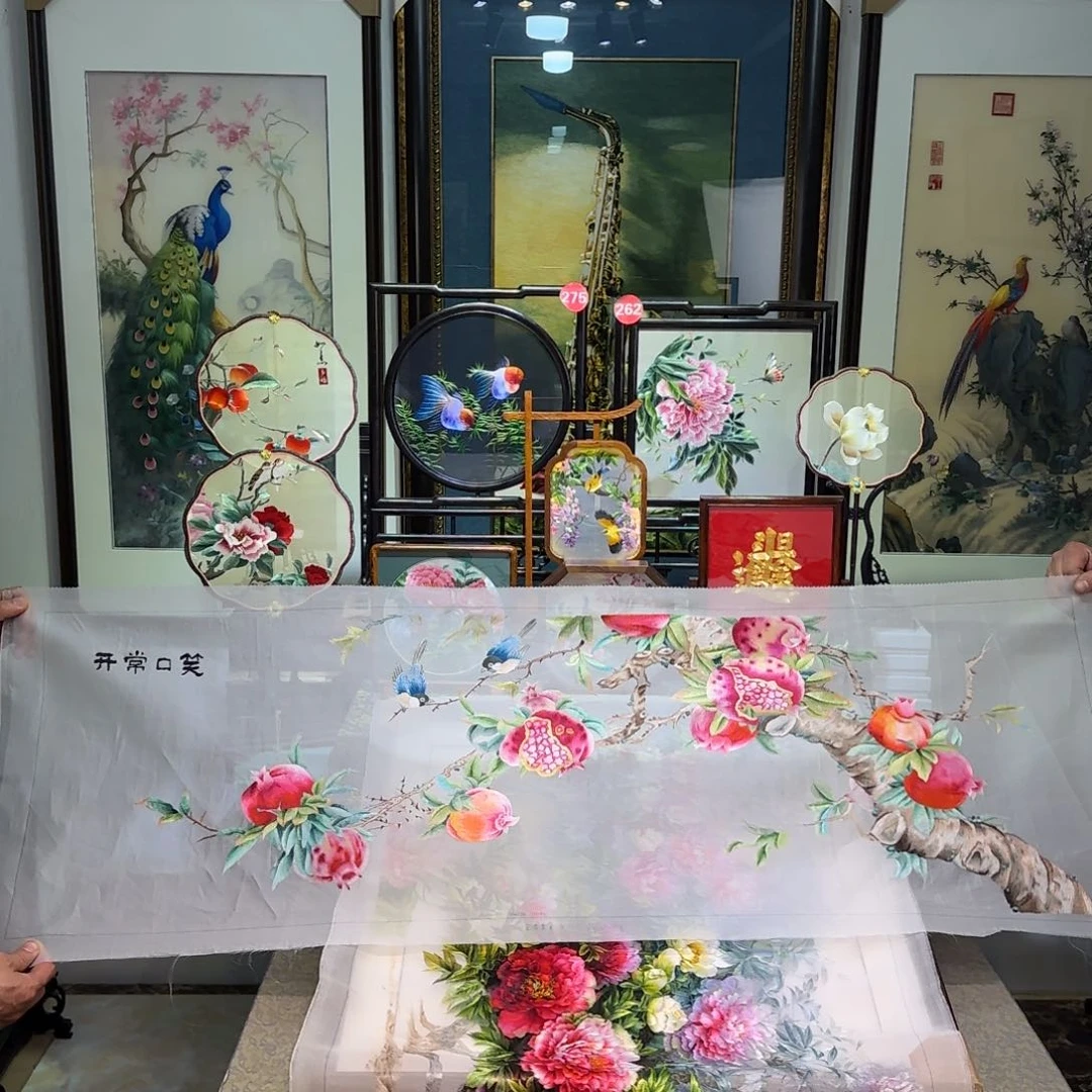 刺绣刺绣工艺精湛